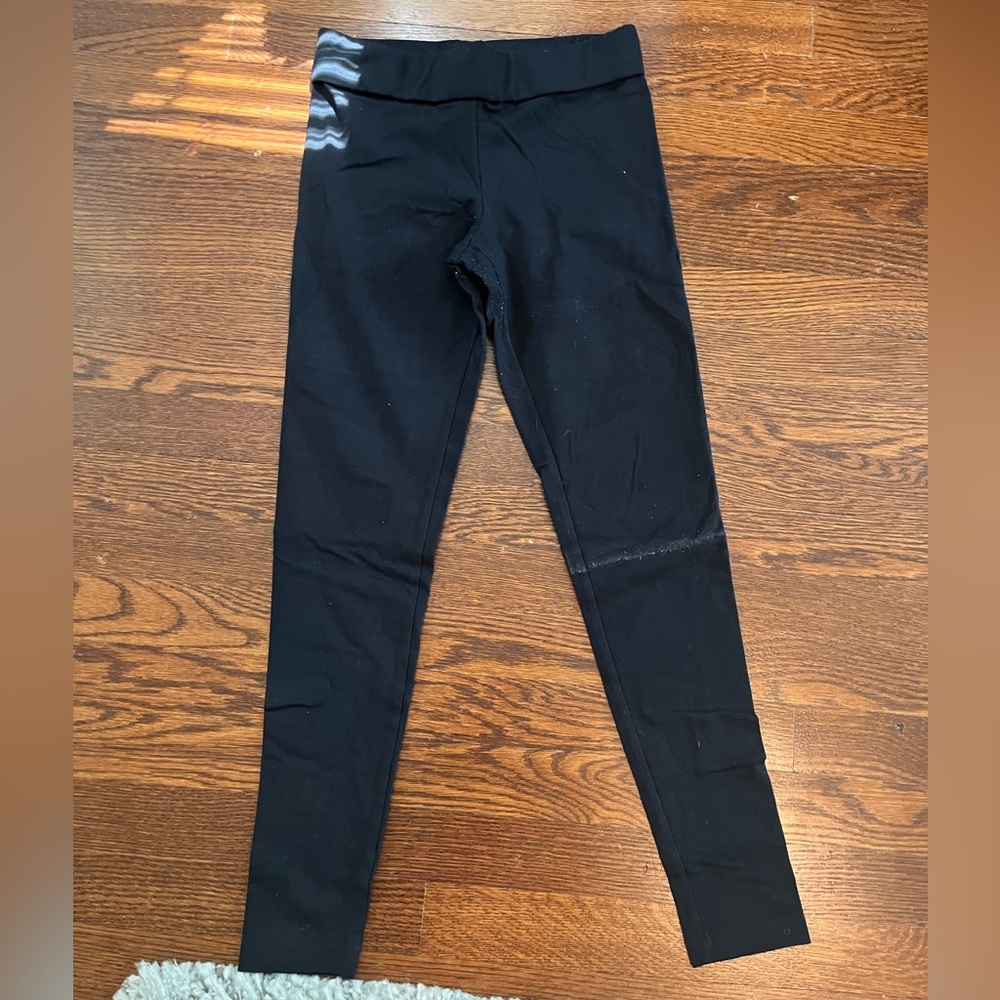 Black leggings